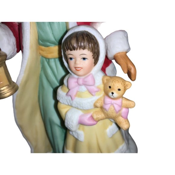 Avon Santa Porcelain Figurine  with box 1995 - Picture 10 of 14